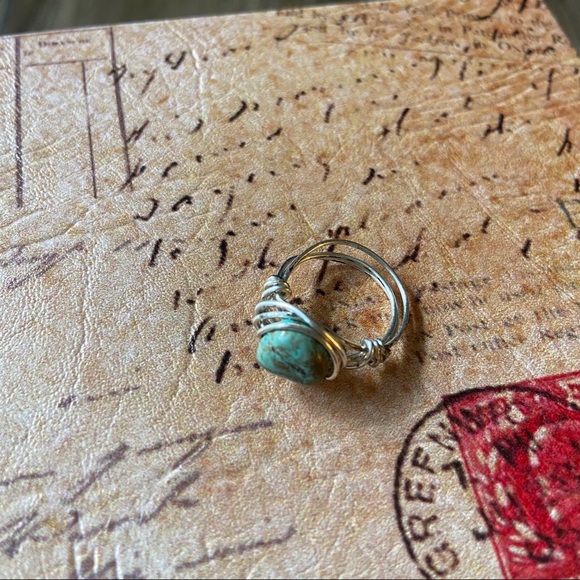 Handmade Wire Ring - Picture 4 of 9